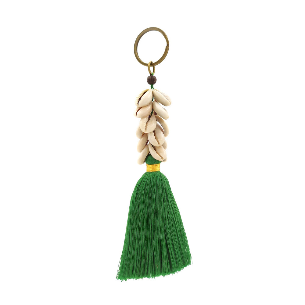 
                  
                    Load image into Gallery viewer, Keychain green tassel with shell
                  
                