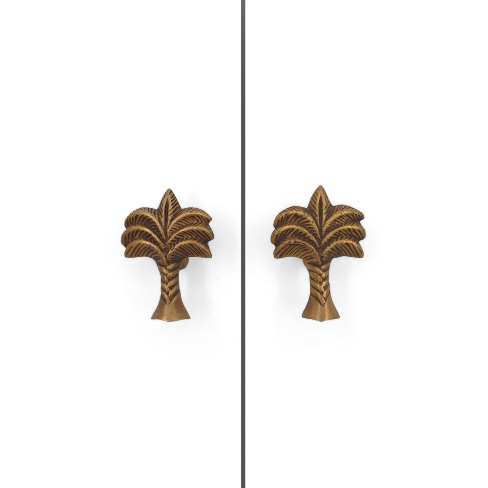
                  
                    Load image into Gallery viewer, Brass Knob Palm Tree set
                  
                