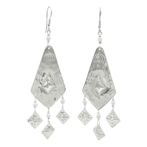 
                  
                    Load image into Gallery viewer, Earring tribal handmade berber brass silver plated white
                  
                