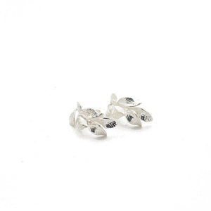 
                  
                    Load image into Gallery viewer, Earring 6 leaf stud silver plated 1
                  
                