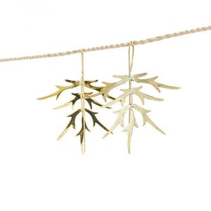 
                  
                    Load image into Gallery viewer, Earring Bamboo Leaf gold back
                  
                