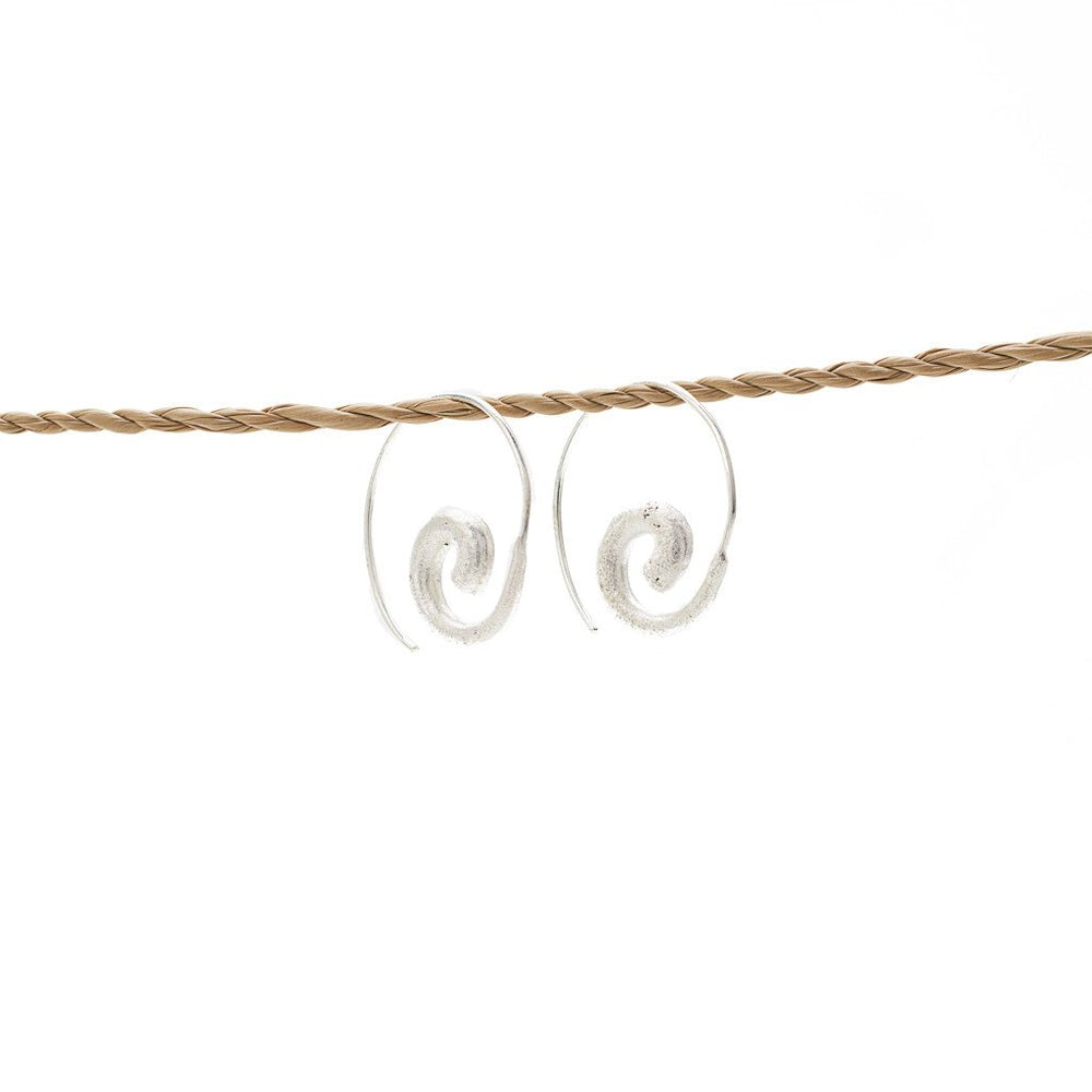 
                  
                    Load image into Gallery viewer, Earring Spiral Brass Silver Plated
                  
                