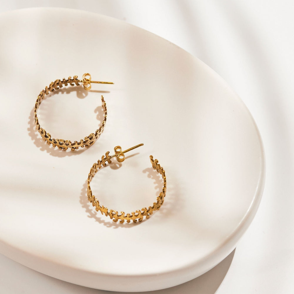
                  
                    Load image into Gallery viewer, Earrings Whisper of the Forest Hoops
                  
                