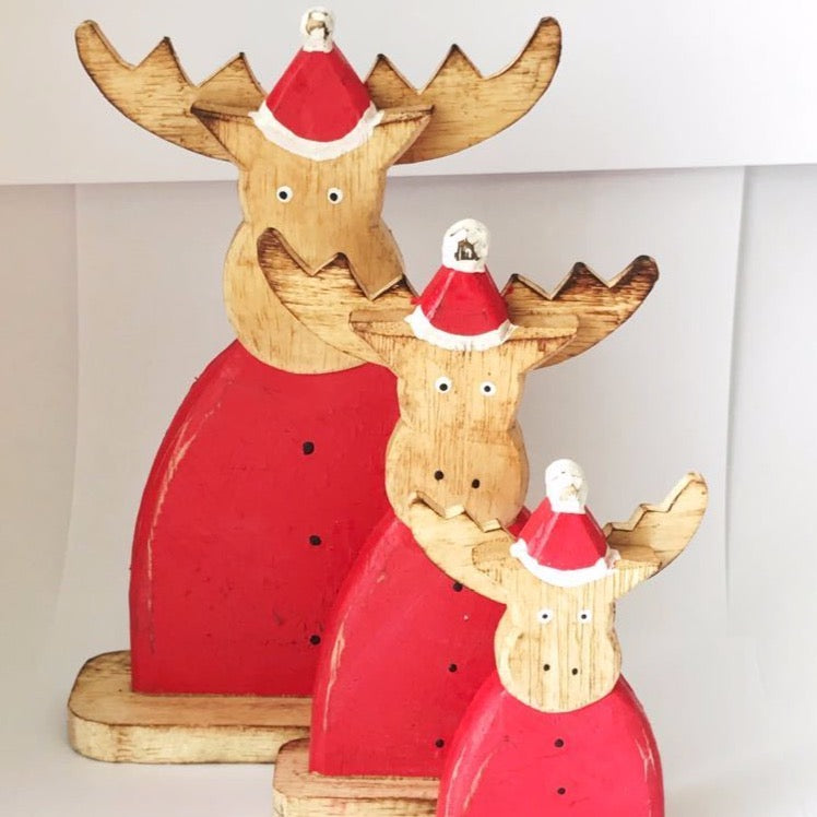 
                  
                    Load image into Gallery viewer, Christmas Decor Statues Deer Family set
                  
                