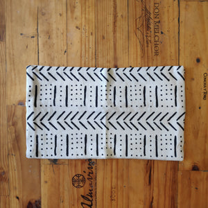 
                  
                    Load image into Gallery viewer, Cotton Cushion Cover Block Print 50x30
                  
                