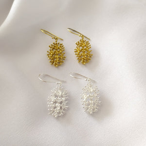 
                  
                    Load image into Gallery viewer, Earrings Save the Coral Reefs
                  
                