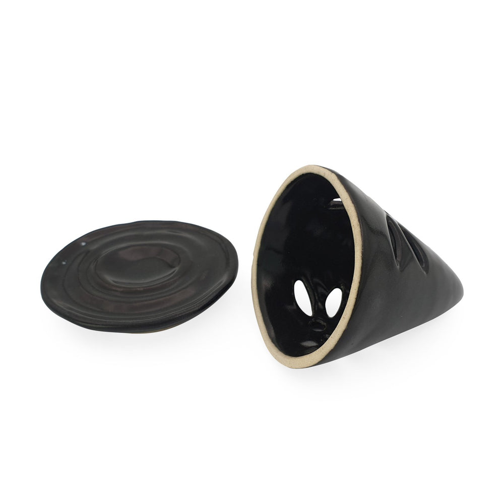 
                  
                    Load image into Gallery viewer, Incense burner cone black L open
                  
                