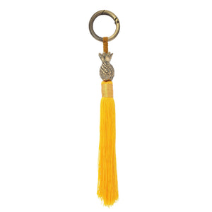 
                  
                    Load image into Gallery viewer, Keychain brass gold pineapple orange tassel S
                  
                