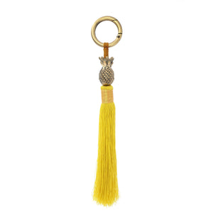 
                  
                    Load image into Gallery viewer, Keychain brass gold pineapple yellow tassel S
                  
                