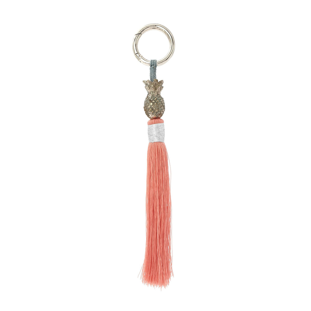 
                  
                    Load image into Gallery viewer, Keychain brass silver pineapple dusty pink tassel S
                  
                