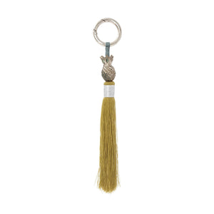 
                  
                    Load image into Gallery viewer, Keychain brass silver pineapple olive tassel S
                  
                