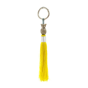 
                  
                    Load image into Gallery viewer, Keychain brass silver pineapple yellow tassel S
                  
                