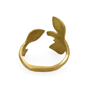 
                  
                    Load image into Gallery viewer, Handmade brass napkin ring leaf back view 
                  
                