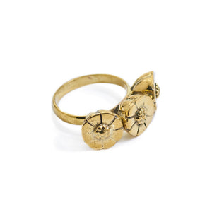 
                  
                    Load image into Gallery viewer, Ring Bunga Flower Gold
                  
                