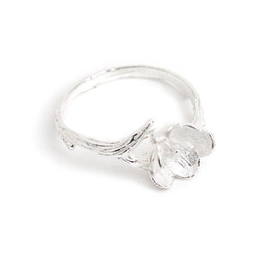 
                  
                    Load image into Gallery viewer, Ring Cherry Blossom silver 1
                  
                