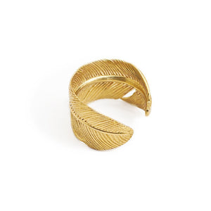 
                  
                    Load image into Gallery viewer, Ring Feather Antique Gold
                  
                