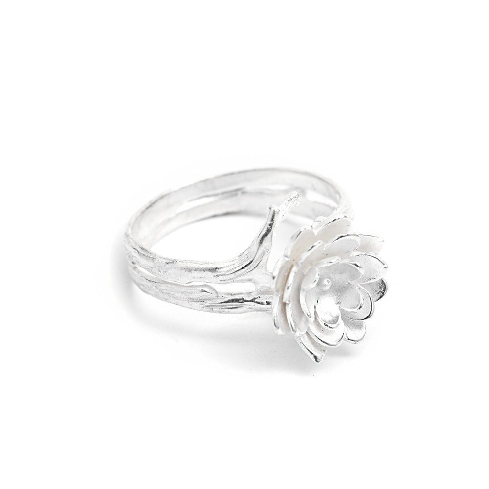 
                  
                    Load image into Gallery viewer, Ring Lotus Flower Dot Silver
                  
                