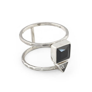 
                  
                    Load image into Gallery viewer, Sterling silver double ring with zircon triangle stone side view
                  
                
