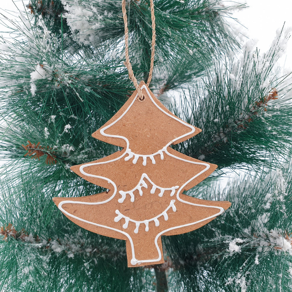 Wooden Christmas Ornament Gingerbread Tree