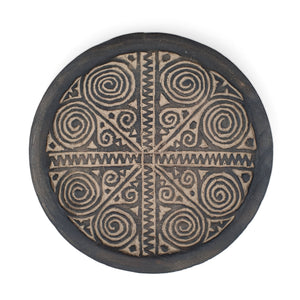 
                  
                    Load image into Gallery viewer, Wooden Flores Decorative Plate Brown
                  
                