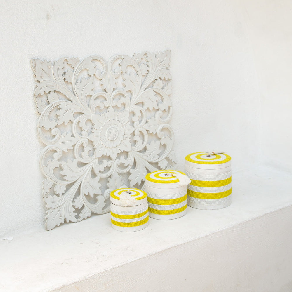 
                  
                    Load image into Gallery viewer, Balinese Beads Box Round Set Of 3 Yellow Stripes
                  
                