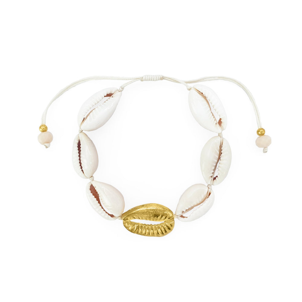 
                  
                    Load image into Gallery viewer, Bracelet cowrie shells and brass gold shell
                  
                
