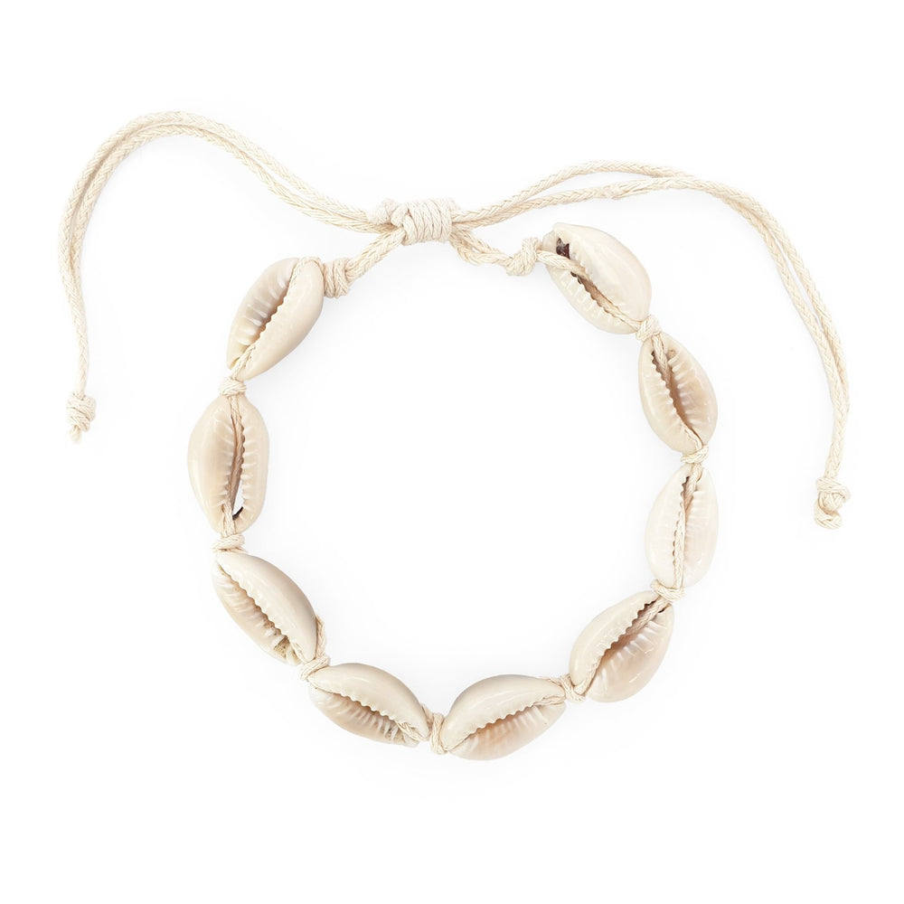Bracelet cowrie shells