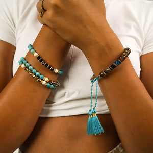 
                  
                    Load image into Gallery viewer, bracelet turquoise beads on a model
                  
                
