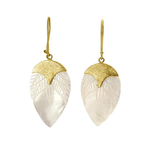 
                  
                    Load image into Gallery viewer, Brass and hand carved shell drop earring 
                  
                