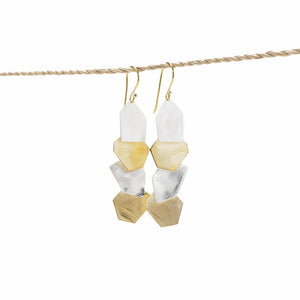 
                  
                    Load image into Gallery viewer, earring 4 shape gold - silver mix front
                  
                