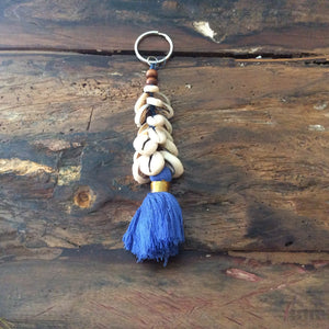 
                  
                    Load image into Gallery viewer, Keychain Tassel &amp;amp; Shell
                  
                