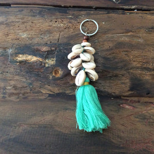 
                  
                    Load image into Gallery viewer, Keychain Tassel &amp;amp; Shell
                  
                