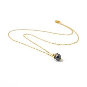 
                  
                    Load image into Gallery viewer, necklace black pearl nut
                  
                